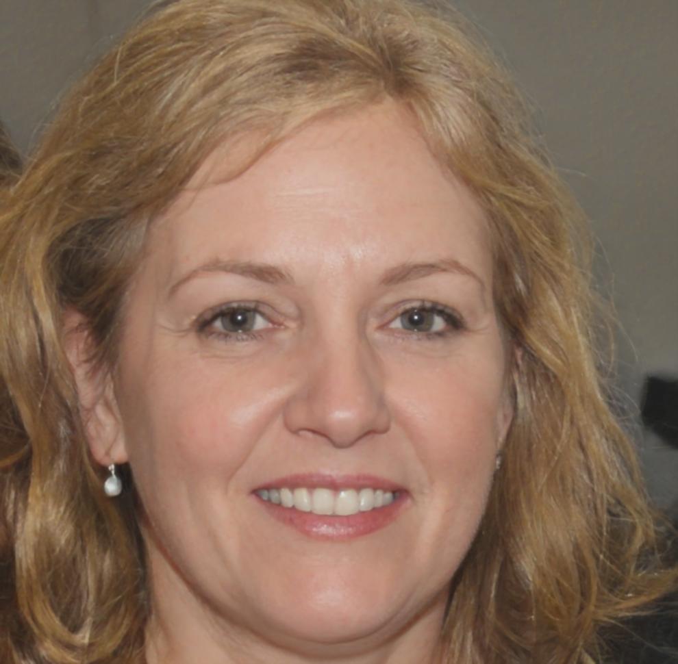 Evelyn Thorsrud, Business Finance Advisor